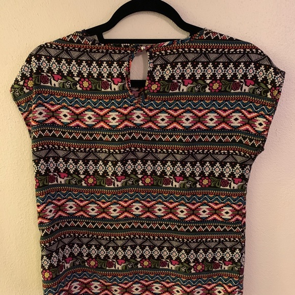 Aztec print top - Picture 2 of 2